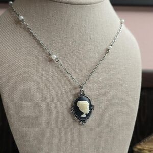 Vintage Lia Sophia Cameo Necklace